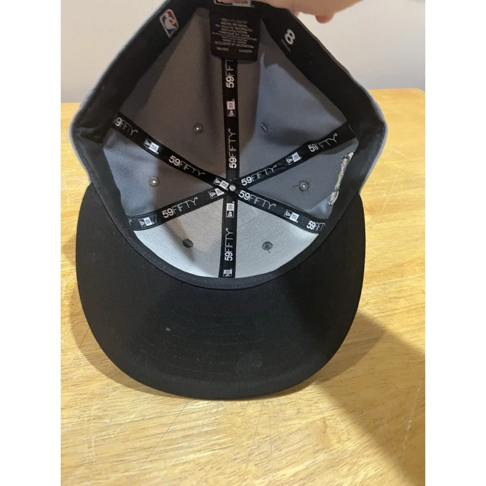 Chicago Bulls  New Era‎ City Edition Hat Cap Red Gold Fitted Size 8